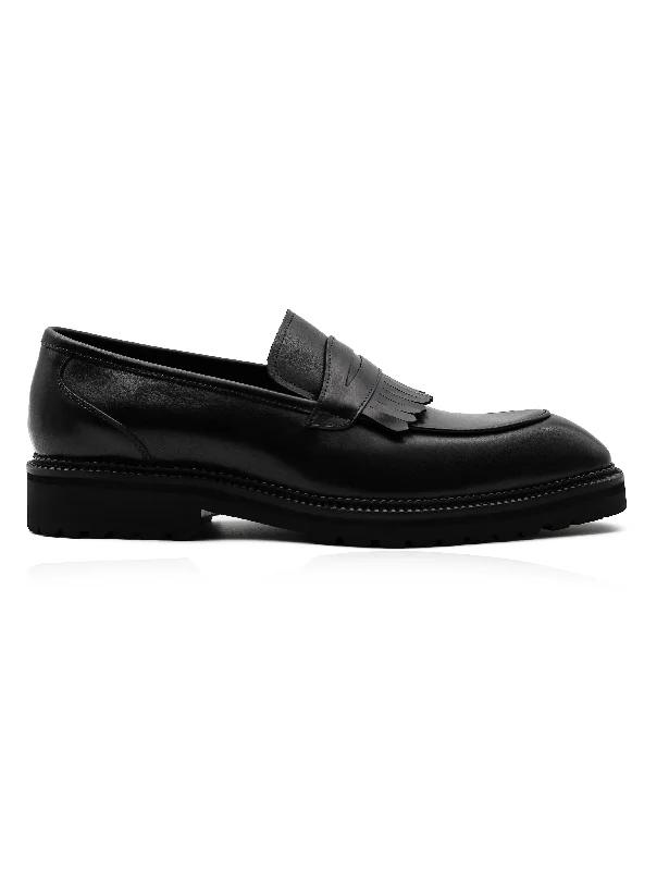 BLACK LEATHER PENNY LOAFERS WITH FRINGE