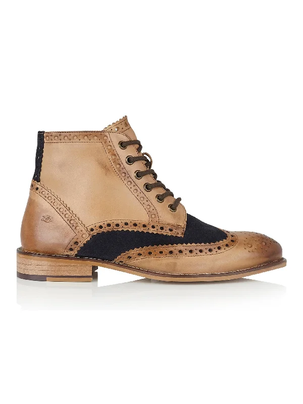 DERBY BROGUE BOOTS IN TAN NAVY SUEDE