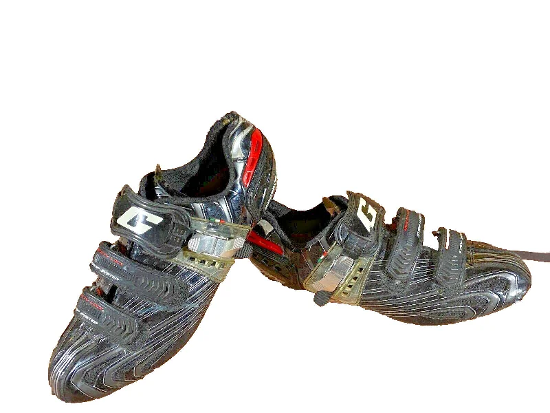 GAERNE Carbon Race Road Cycling Shoes 3 Bolts Size EU43 US9 Mondo 270