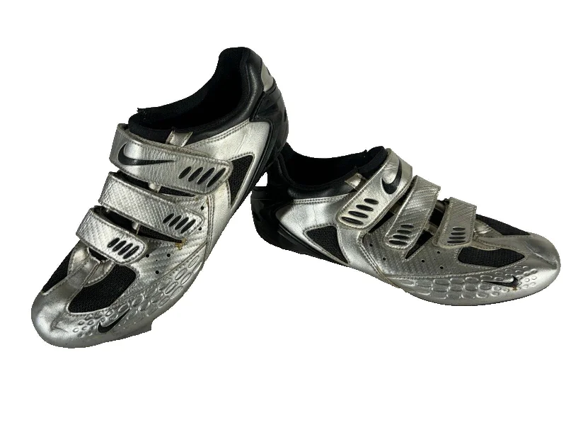 NIKE Carbon Cycling Road Shoes EU42 US8.5 Mondo 262 cs590