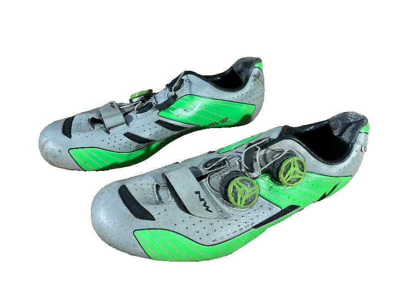 NORTHWAVE Extreme Carbon Road Cycling Shoes Clipless Boots Size EU43.5 US10.75